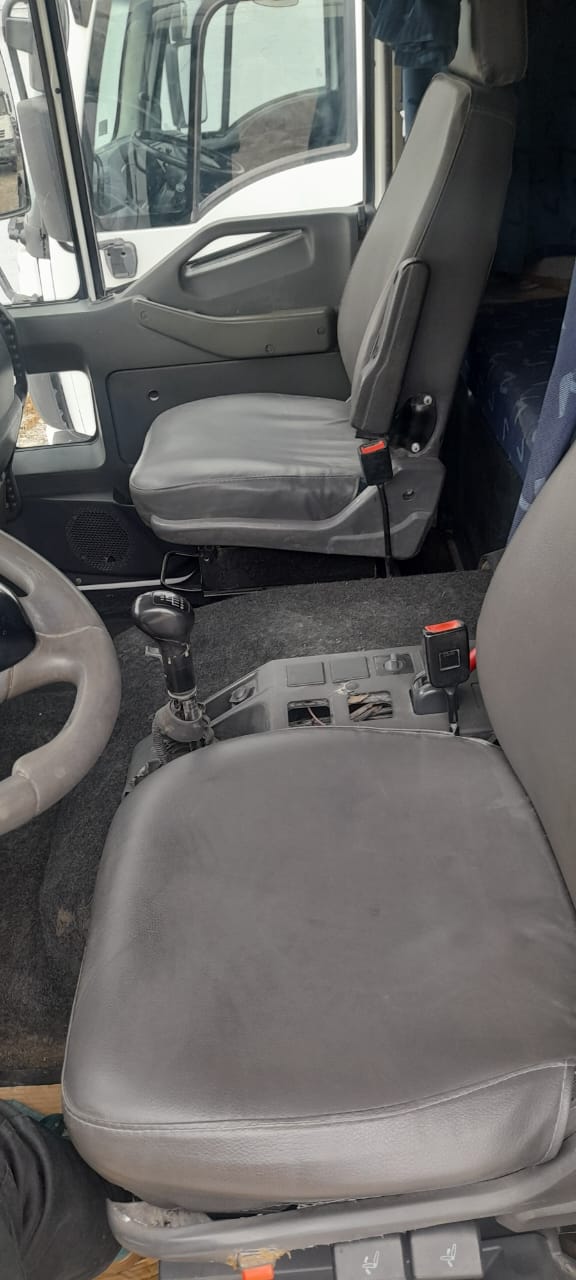 f7122a55-2199-40c4-8083-8a25030f2f91