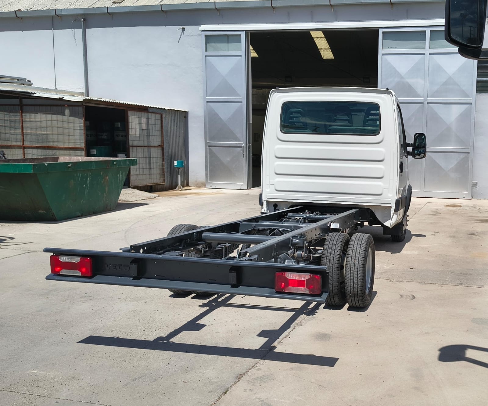 56b6c534-5dfa-4283-b043-3871a6e38eed